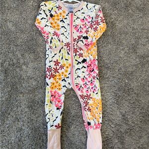 Bonds Zip Wondersuit Size 12-18 Months